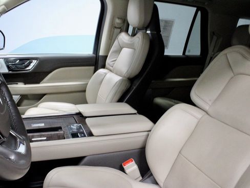 Used 2023 Lincoln Navigator Reserve w/ Equipment Group 201A image 26