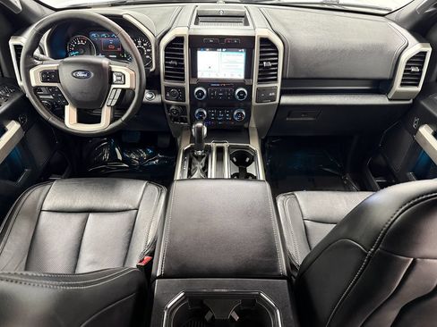 Used 2019 Ford F150 Lariat w/ Equipment Group 502A Luxury AWD/4WD image 11