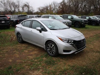 New 2025 Nissan Versa SV