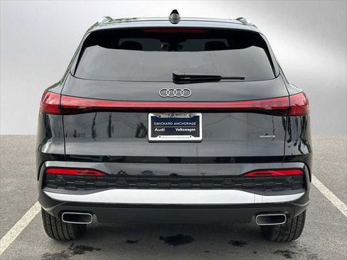 New 2025 Audi Q5 Premium image 4