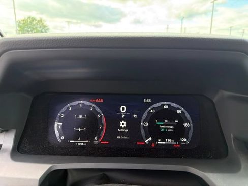 Certified 2025 Toyota Tacoma TRD Sport AWD/4WD image 15