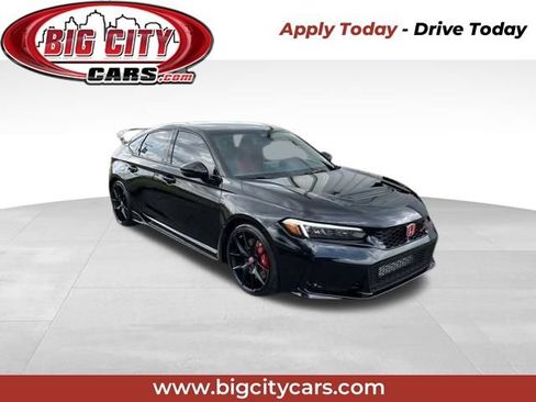 Used 2023 Honda Civic Type R image 1