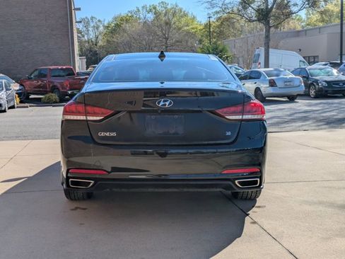 Used 2016 Hyundai Genesis 3.8 w/ Option Group 02 image 3