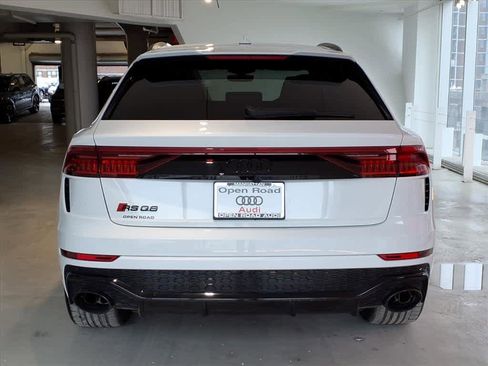 Used 2024 Audi RS Q8 image 5