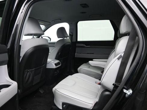 Used 2025 Hyundai Palisade SEL AWD/4WD image 25