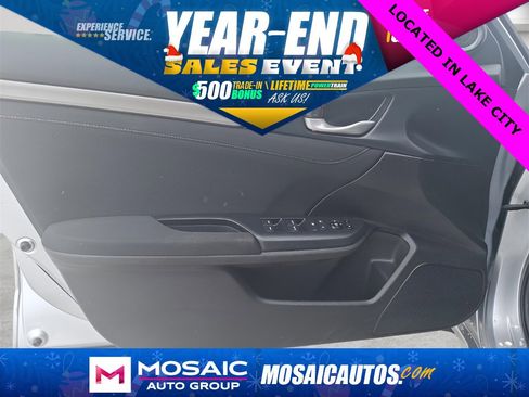 Used 2018 Honda Civic EX image 16