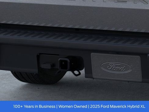 New 2025 Ford Maverick XL image 25