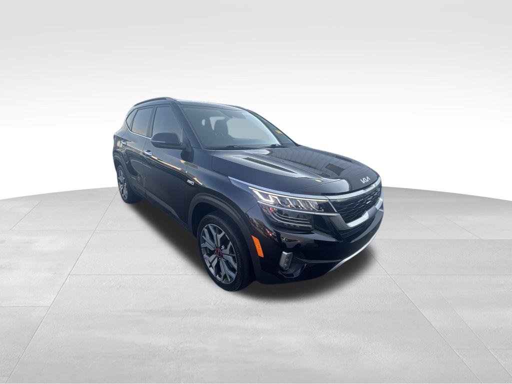 Certified 2023 Kia Seltos SX w/ SX Sunroof Package AWD/4WD image 8