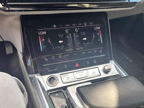 Used 2024 Audi Q8 e-tron Prestige w/ Prestige Package AWD/4WD image 9