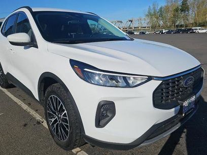 Used 2023 Ford Escape SE