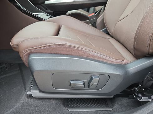 Certified 2023 BMW X1 xDrive28i w/ Premium Package image 17