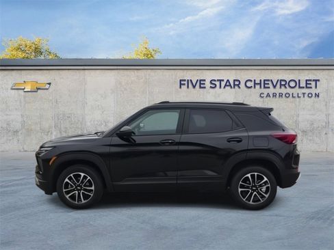 Used 2024 Chevrolet TrailBlazer LT image 5