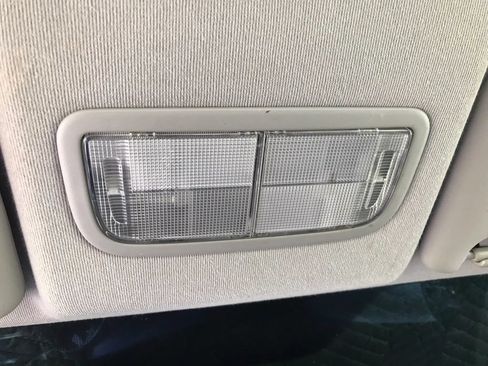 Used 2013 Honda Fit Sport image 23