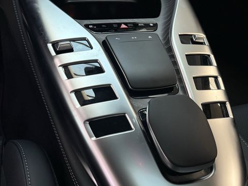 Used 2024 Mercedes-Benz AMG GT 43 image 27
