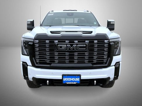 New 2026 GMC Sierra 2500 Denali Ultimate w/ Max Trailering Package AWD/4WD image 2