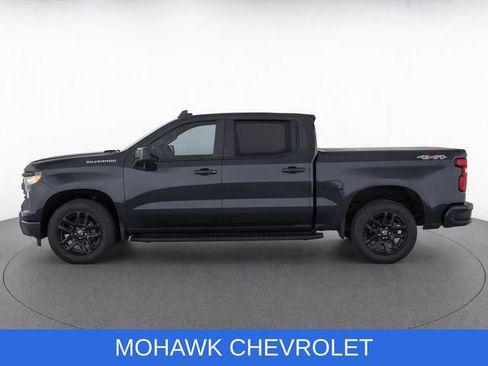 Used 2022 Chevrolet Silverado 1500 Custom AWD/4WD image 7
