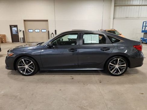 Certified 2024 Honda Civic Touring image 6