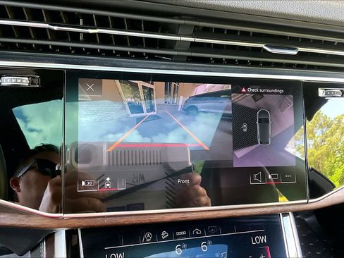 Used 2024 Audi Q8 Premium Plus w/ Premium Plus Package image 27