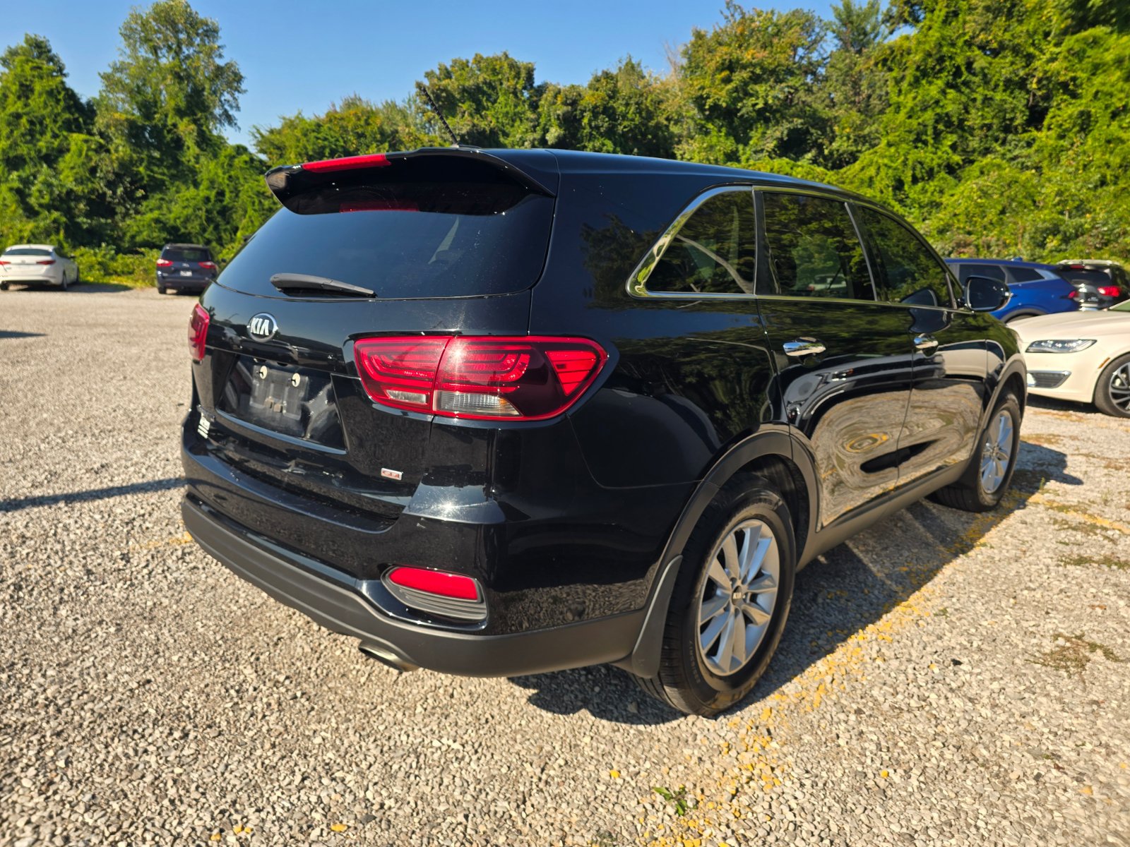 Used 2020 Kia Sorento LX FWD image 4