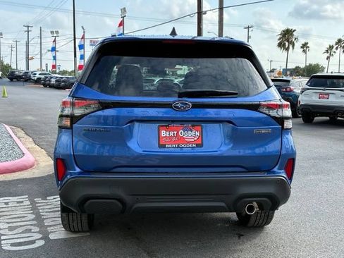 New 2026 Subaru Forester Touring AWD/4WD image 5