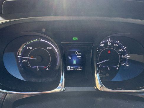 Used 2013 Toyota Avalon Limited image 17