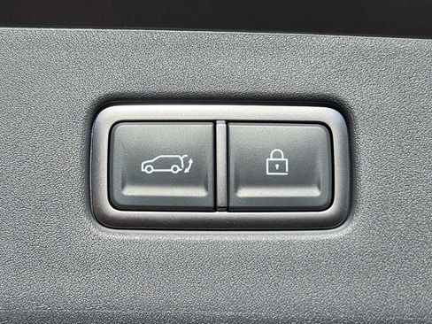 New 2026 Kia EV9 Land w/ Nightfall Edition Package image 12