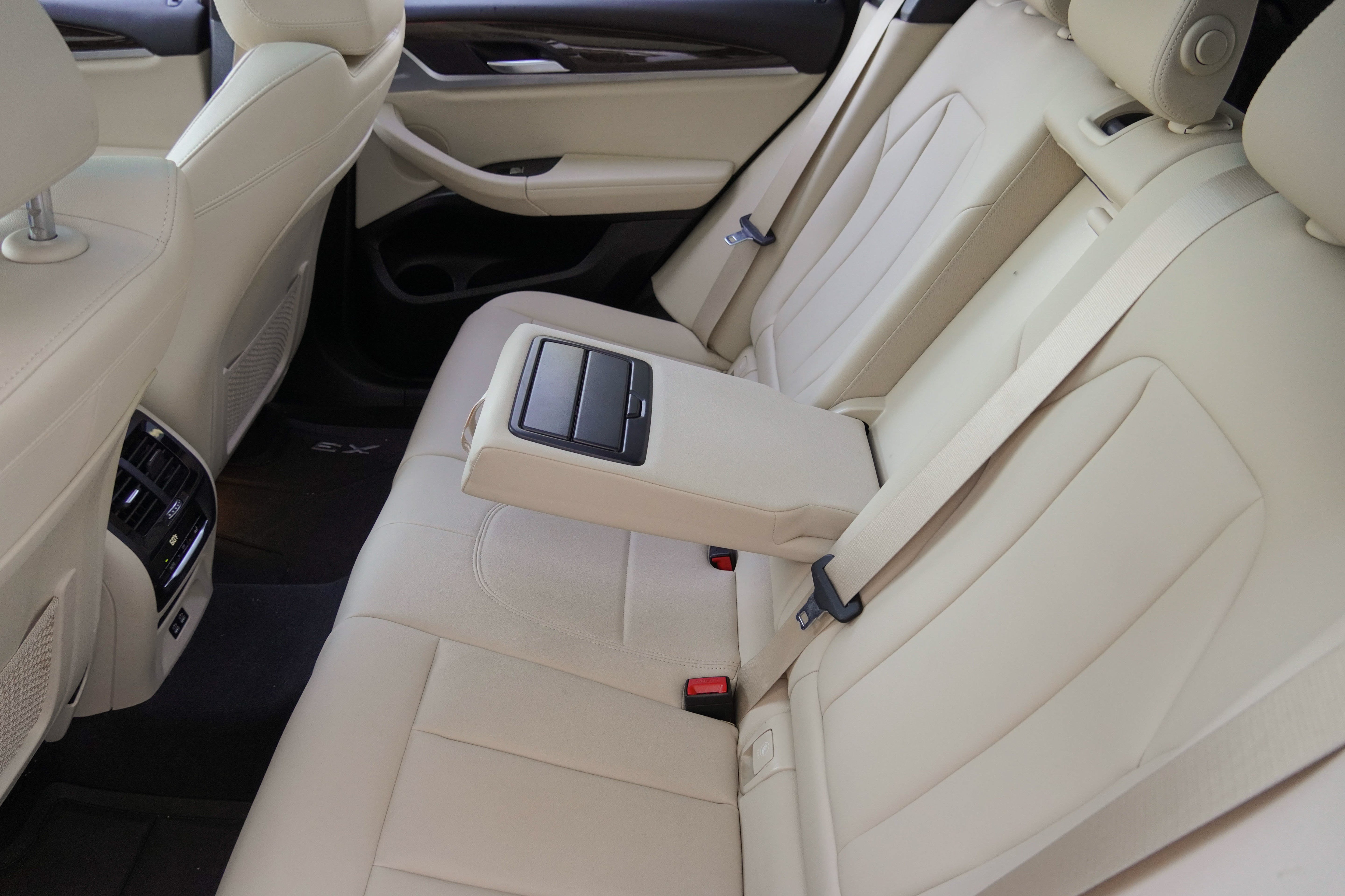 Used 2021 BMW X3 xDrive30i w/ Convenience Package AWD/4WD image 34