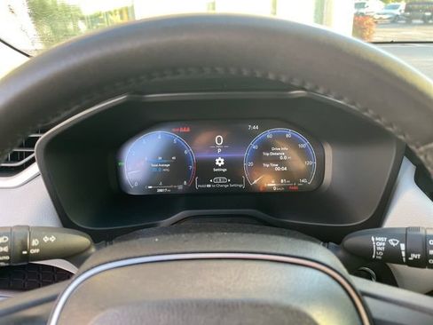 Used 2025 Toyota RAV4 Limited FWD image 22