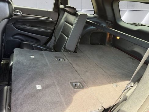 Certified 2018 Jeep Grand Cherokee Limited image 12