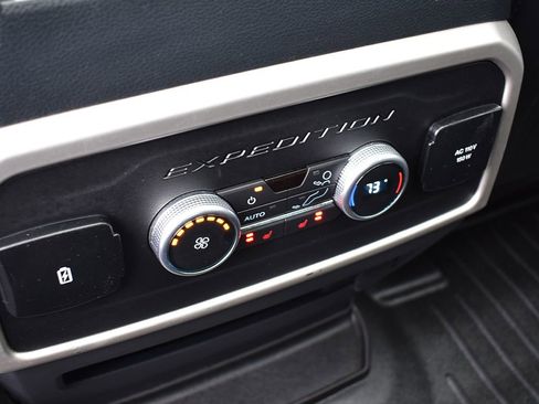 Used 2022 Ford Expedition Limited w/ Equipment Group 304A image 26