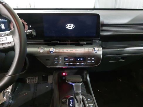 Certified 2025 Hyundai Kona SEL image 21