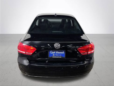 Used 2013 Volkswagen Passat TDI SE image 7
