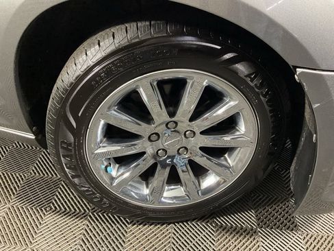 Used 2012 Chrysler 300 Limited RWD image 37