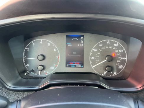 Used 2025 Toyota Corolla LE FWD image 20