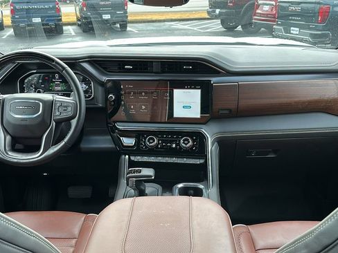 Certified 2025 GMC Sierra 1500 Denali Ultimate image 10