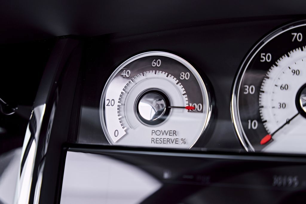 Used 2014 Rolls-Royce Wraith RWD image 70