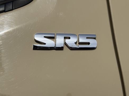 Used 2019 Toyota Tacoma SR5 image 30