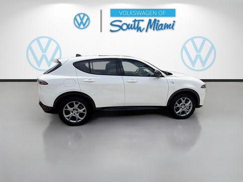 Used 2025 Dodge Hornet R/T w/ R/T Plus Package AWD/4WD image 8