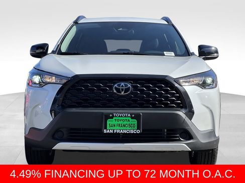 Certified 2025 Toyota Corolla Cross LE image 8