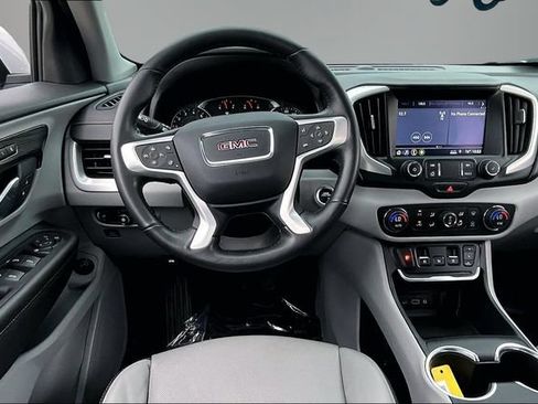Used 2021 GMC Terrain SLT w/ LPO, Floor Liner Package AWD/4WD image 8
