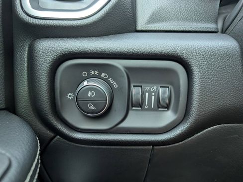 New 2026 RAM 2500 Laramie w/ Sport Appearance Package image 38