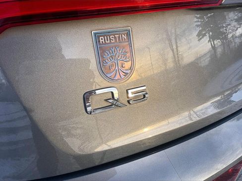 Used 2018 Audi Q5 2.0T Premium Plus w/ Premium Plus Package image 32