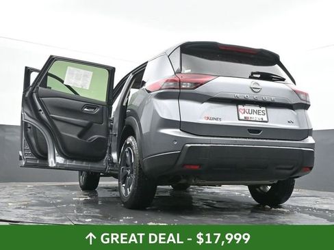Used 2024 Nissan Rogue SV image 73