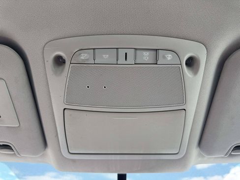 Used 2017 Nissan Rogue S AWD/4WD image 26