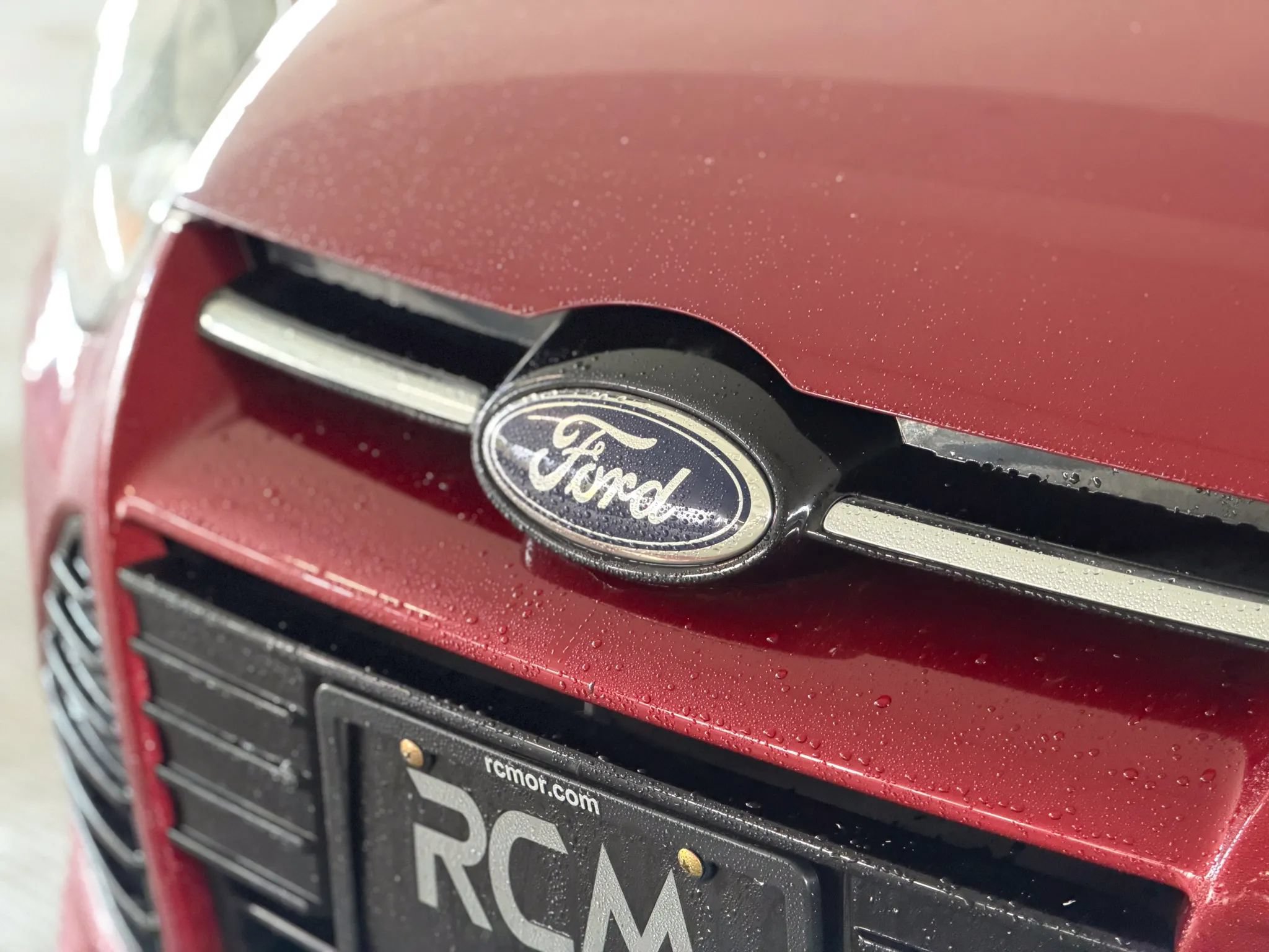 Used 2014 Ford Focus Titanium FWD image 9