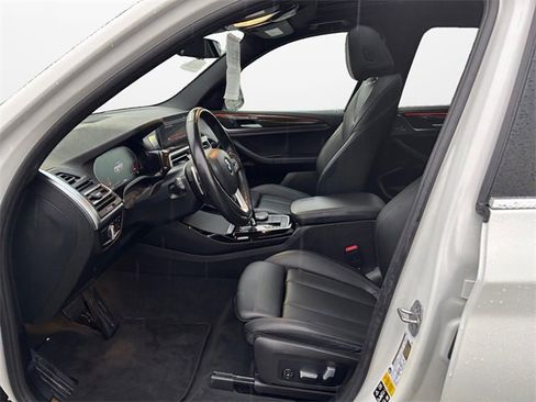 Used 2023 BMW X3 xDrive30i image 9