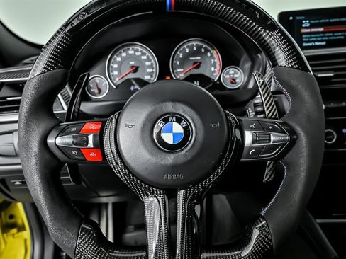 Used 2018 BMW M3 RWD image 23