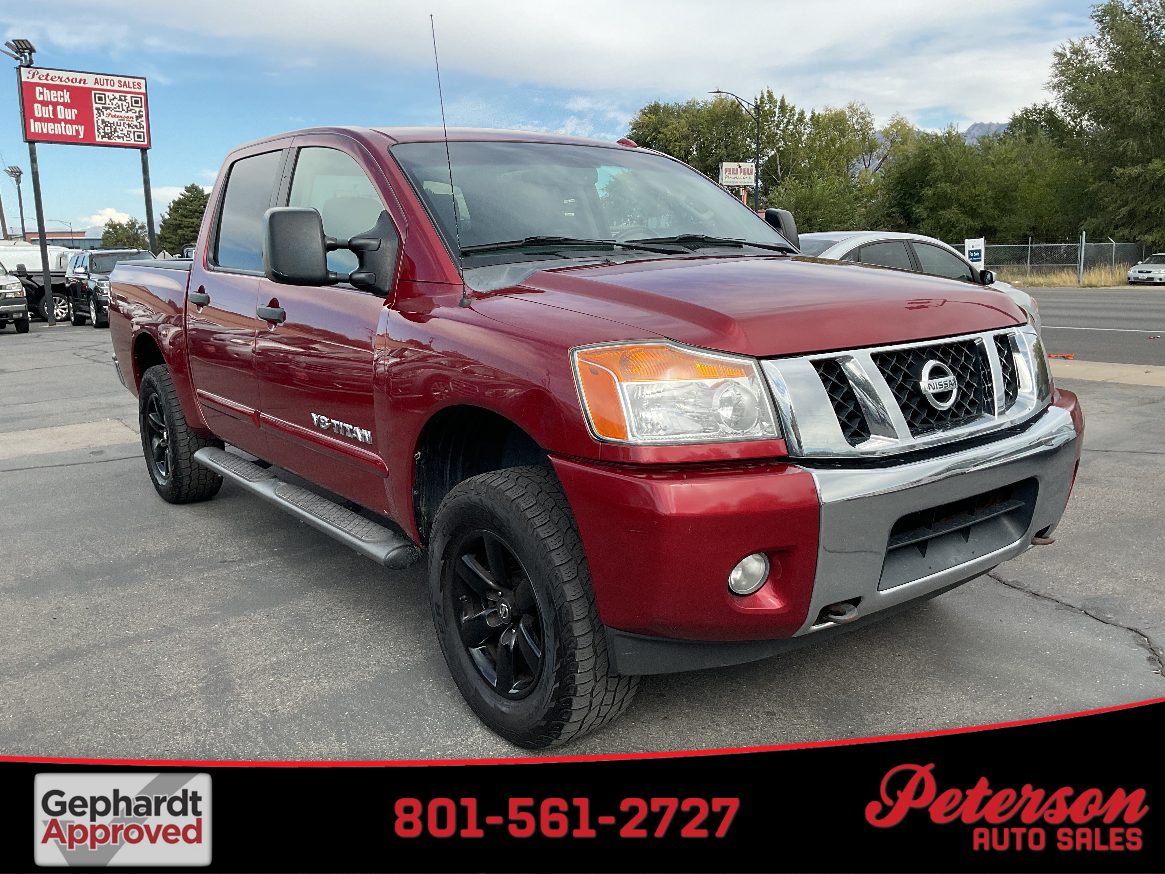 Used 2013 Nissan Titan SV w/ SV Premium Utility Pkg AWD/4WD image 1