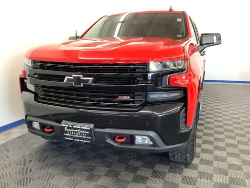 Used 2020 Chevrolet Silverado 1500 LT Trail Boss AWD/4WD image 2