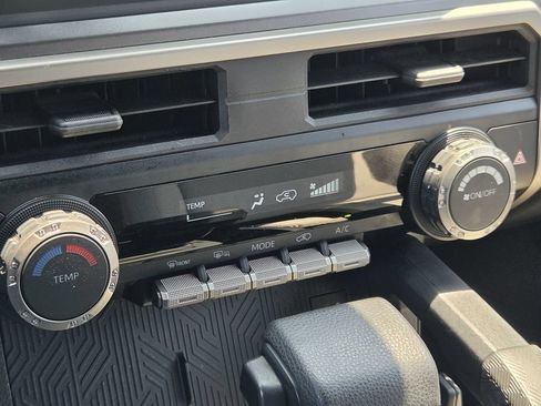 Used 2025 Toyota 4Runner SR5 RWD image 19